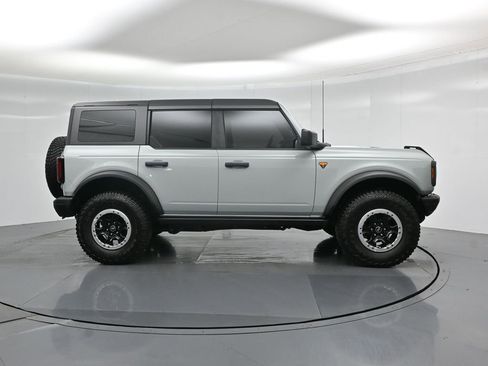 Used 2024 Ford Bronco Badlands w/ Sasquatch Package image 27