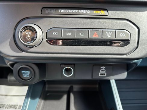 New 2025 Ford Maverick XLT w/ XLT Luxury Package image 20