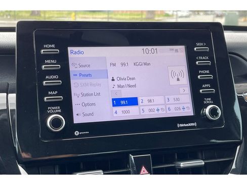 Used 2022 Toyota Camry LE w/ Carpet Mat Package (TMS) image 23