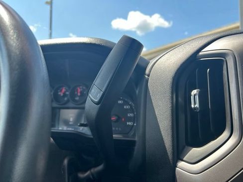 Used 2020 Chevrolet Silverado 1500 Custom w/ Custom Value Package AWD/4WD image 22