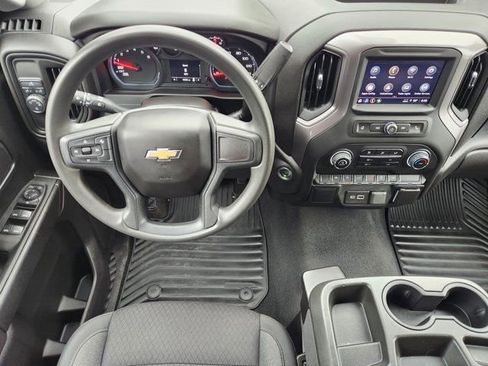 Used 2024 Chevrolet Silverado 1500 Custom image 29