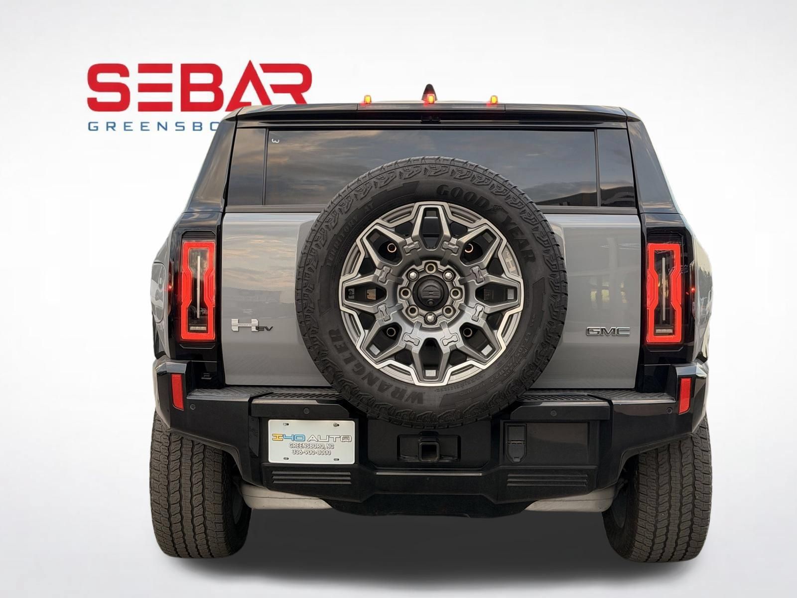 Used 2024 GMC Hummer EV 3X AWD/4WD image 12