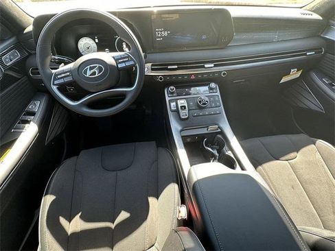New 2025 Hyundai Palisade Calligraphy image 22