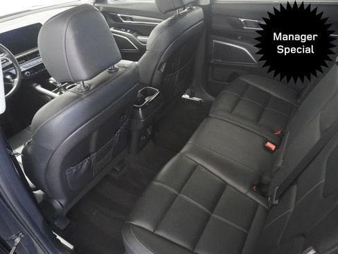 Used 2024 Kia Telluride EX image 29