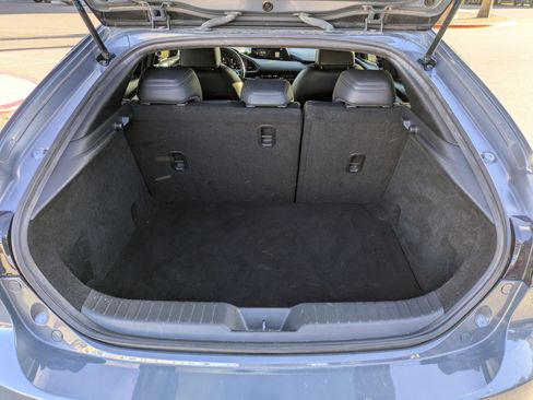 Used 2021 MAZDA MAZDA3 Hatchback w/Premium Plus Pkg image 22