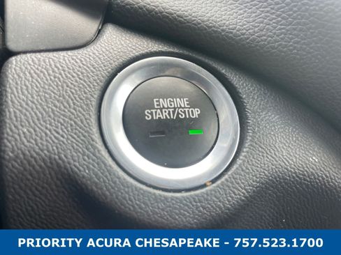Used 2024 Chevrolet Equinox LT AWD/4WD image 18