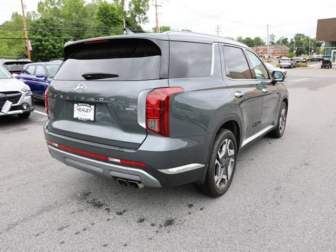 Certified 2024 Hyundai Palisade Limited AWD/4WD image 7