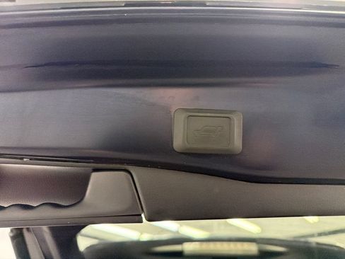 Used 2025 Toyota RAV4 XLE Premium FWD image 20