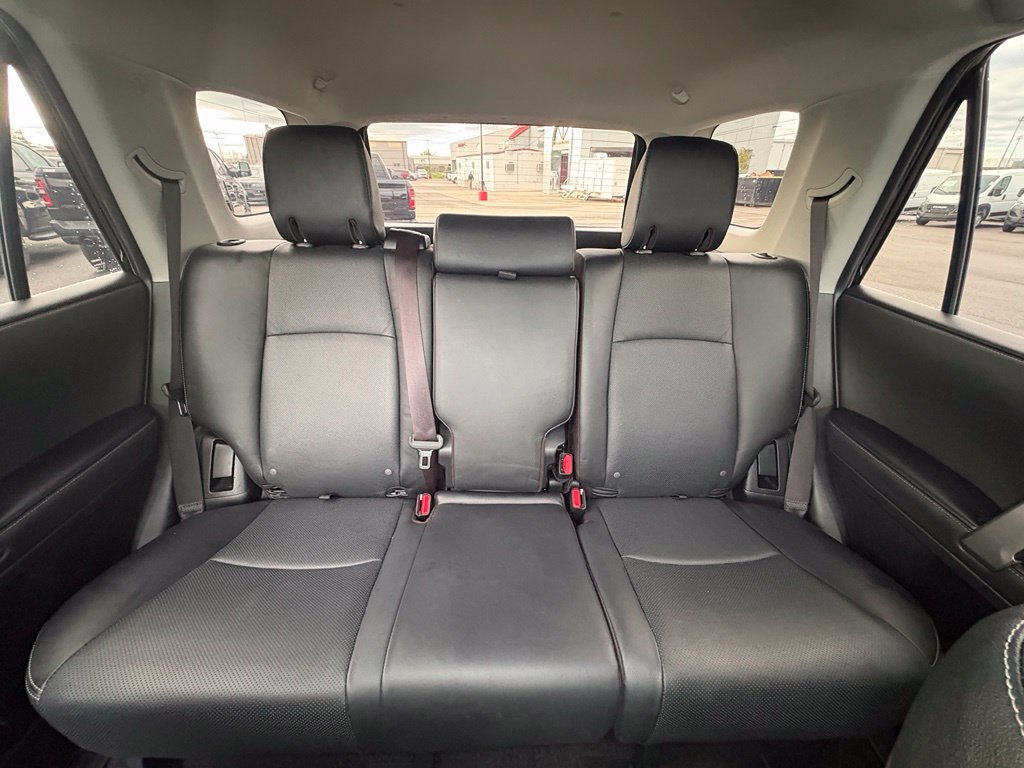 Used 2020 Toyota 4Runner Limited AWD/4WD image 29