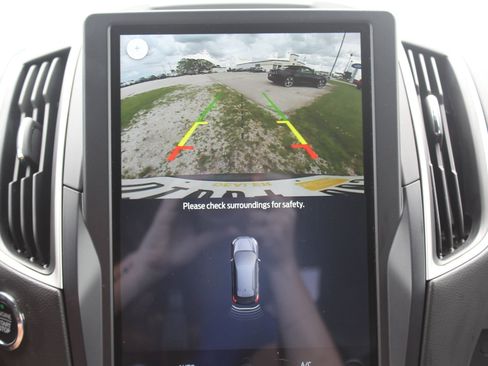 Used 2024 Ford Edge ST-Line AWD/4WD image 14