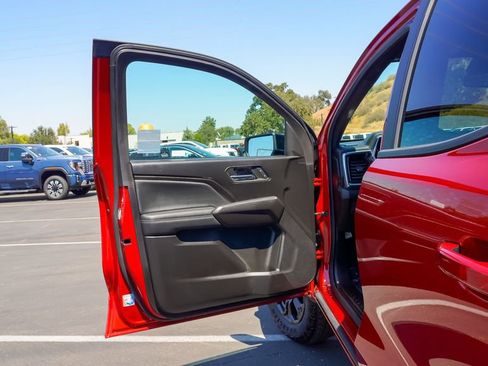 Used 2024 GMC Canyon Elevation w/ Trailering Package image 21