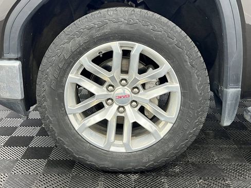 Used 2021 GMC Sierra 1500 SLT w/ SLT Premium Package AWD/4WD image 10