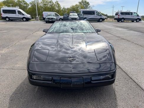 Used 1993 Chevrolet Corvette Convertible RWD image 7