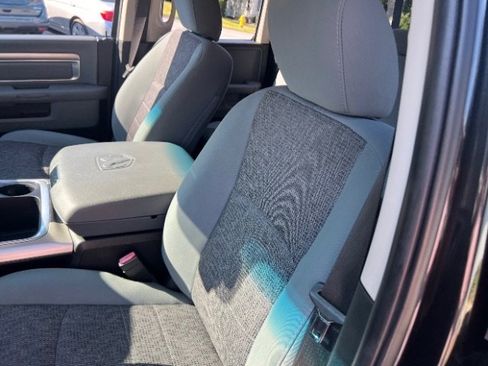 Used 2018 RAM 1500 Big Horn image 29