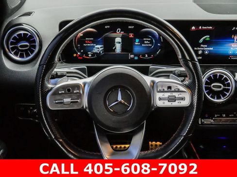 Used 2021 Mercedes-Benz GLB 250 w/ AMG Line image 43