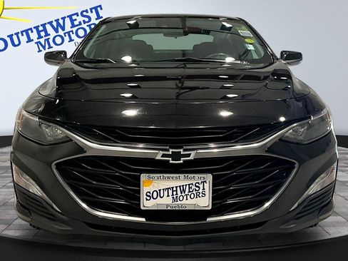 Used 2024 Chevrolet Malibu LT w/ Midnight Edition FWD image 2