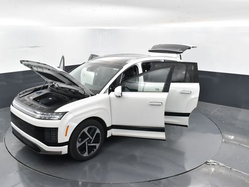 New 2026 Hyundai Ioniq 9 Calligraphy image 43