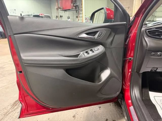 Used 2021 Buick Encore GX Select AWD/4WD image 14
