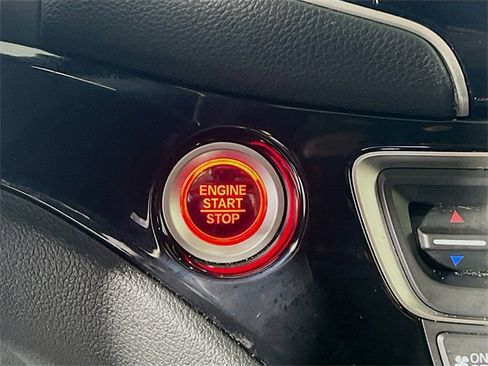 Used 2022 Honda Pilot Black Edition image 18