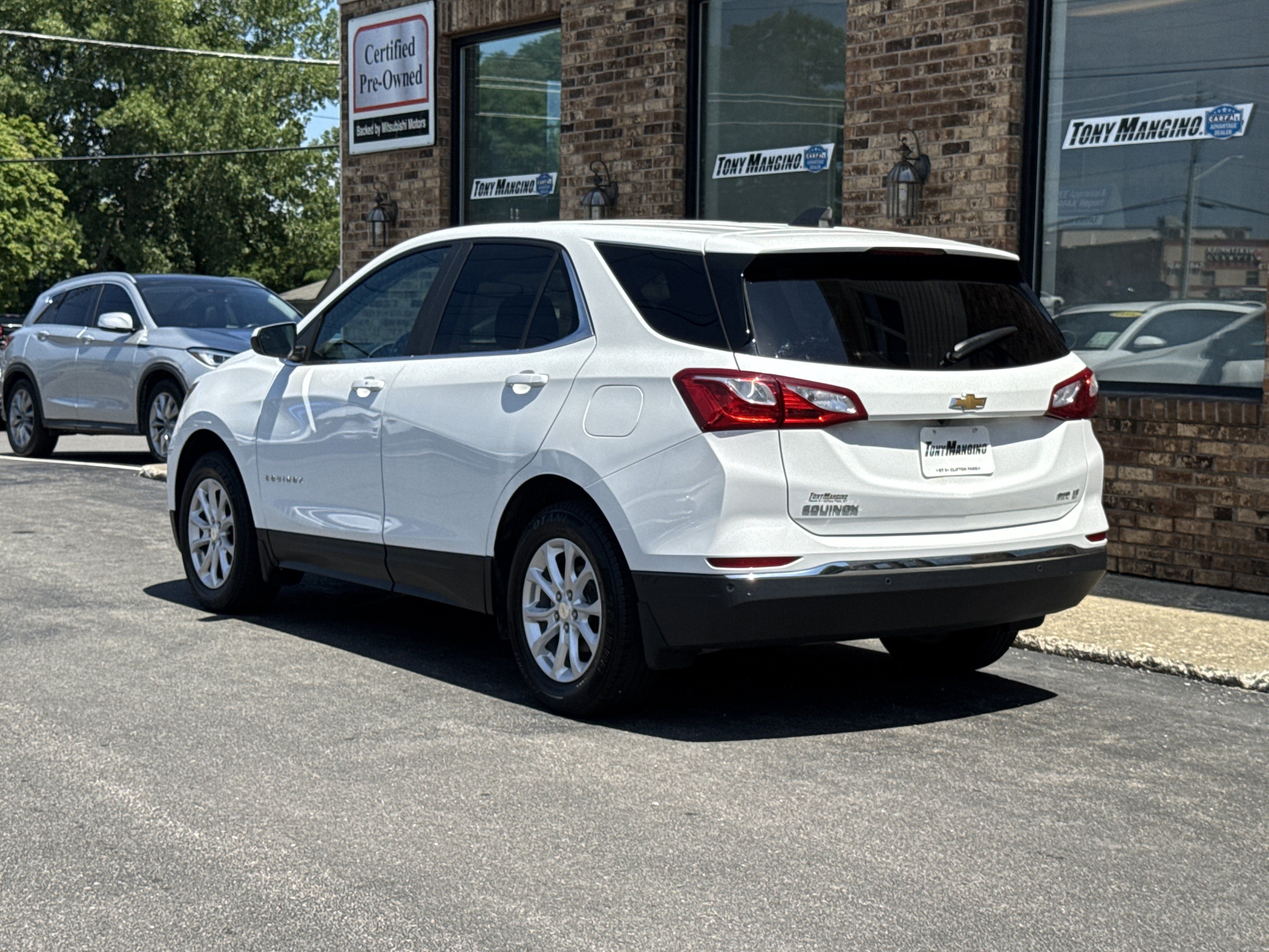 Used 2021 Chevrolet Equinox LT AWD/4WD image 3