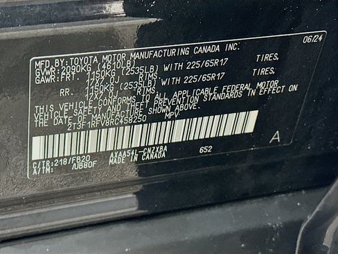 Used 2024 Toyota RAV4 LE image 12