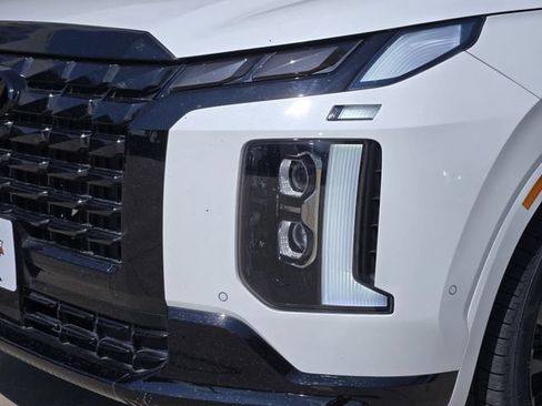 Certified 2025 Hyundai Palisade Calligraphy AWD/4WD image 5