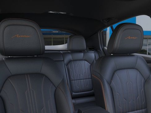 New 2026 Buick Envista Avenir image 48