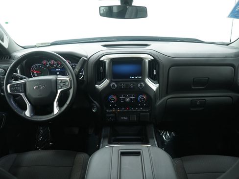Used 2020 Chevrolet Silverado 1500 RST image 16