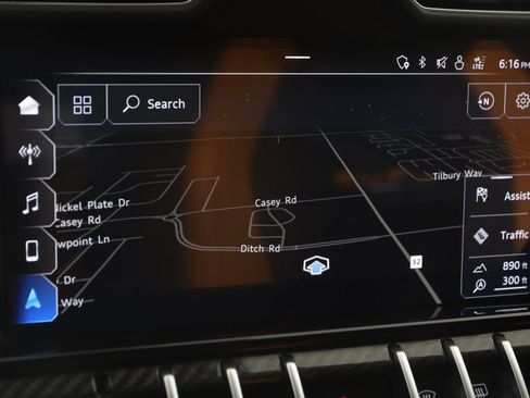 Used 2021 Lamborghini Urus image 9