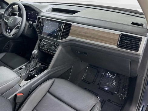 Used 2021 Volkswagen Atlas SEL FWD image 29
