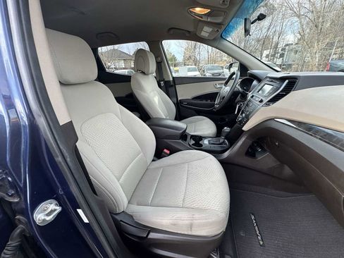 Used 2017 Hyundai Santa Fe Sport image 23