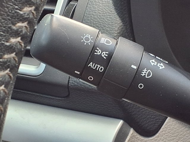 Used 2016 Subaru Forester 2.5i Limited w/ Protection Package #2 AWD/4WD image 12