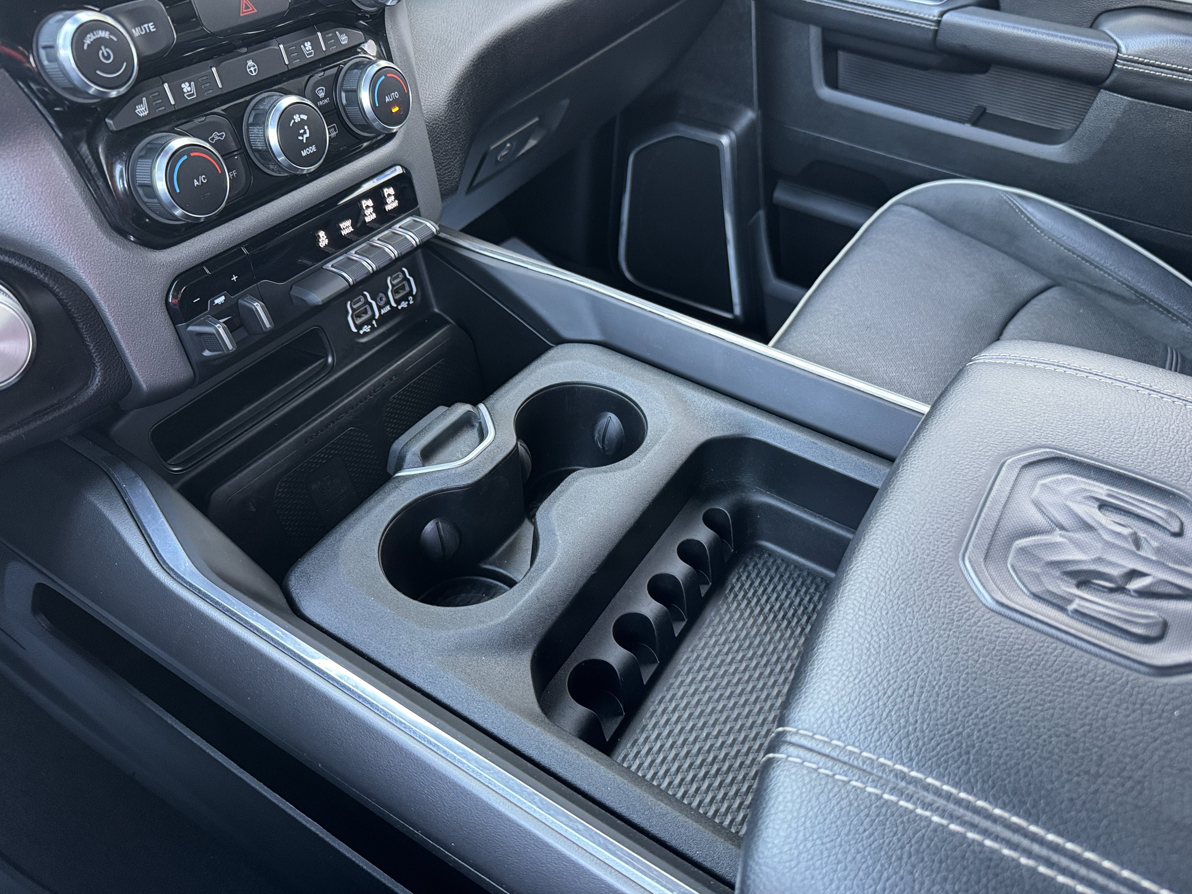 Used 2022 RAM 2500 Laramie AWD/4WD image 21
