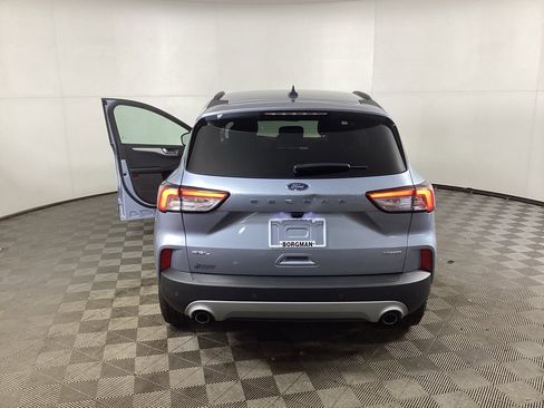 Used 2022 Ford Escape SEL image 3
