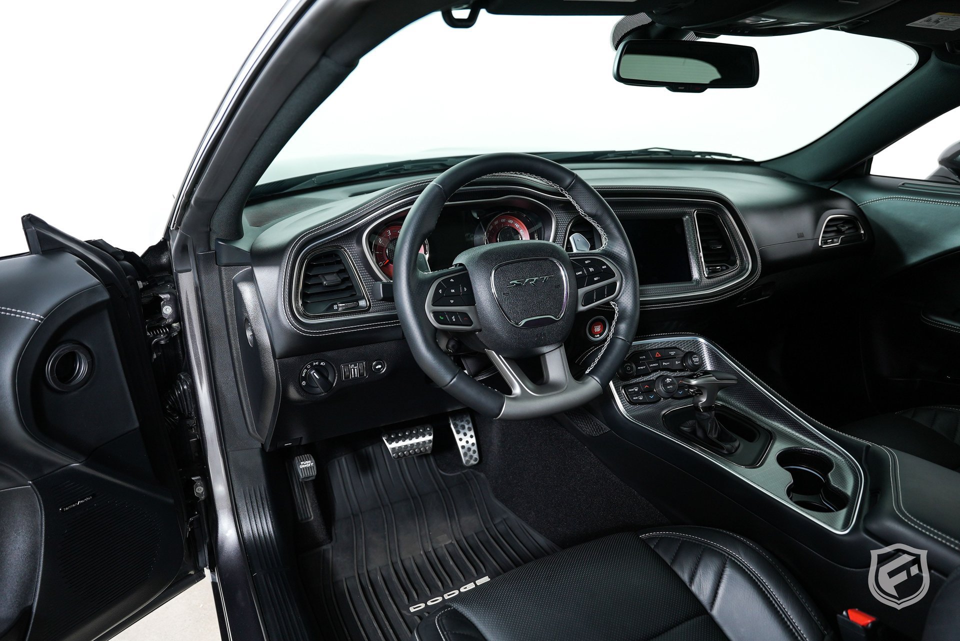 Used 2022 Dodge Challenger SRT Hellcat w/ Plus Package RWD image 36