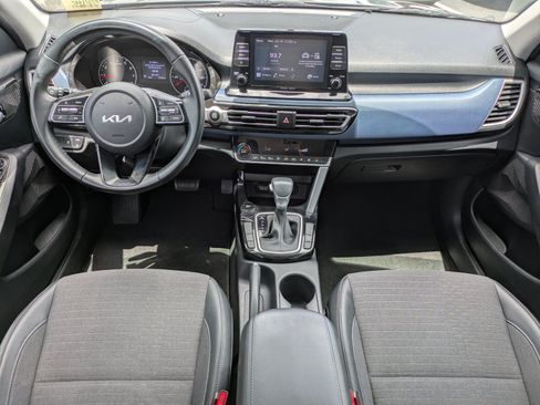 Used 2023 Kia Seltos S FWD image 12