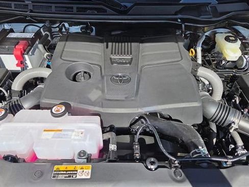 New 2026 Toyota Tundra SR5 AWD/4WD image 16