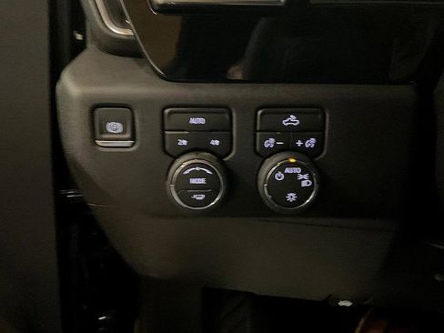 New 2026 Chevrolet Silverado 1500 LT image 21