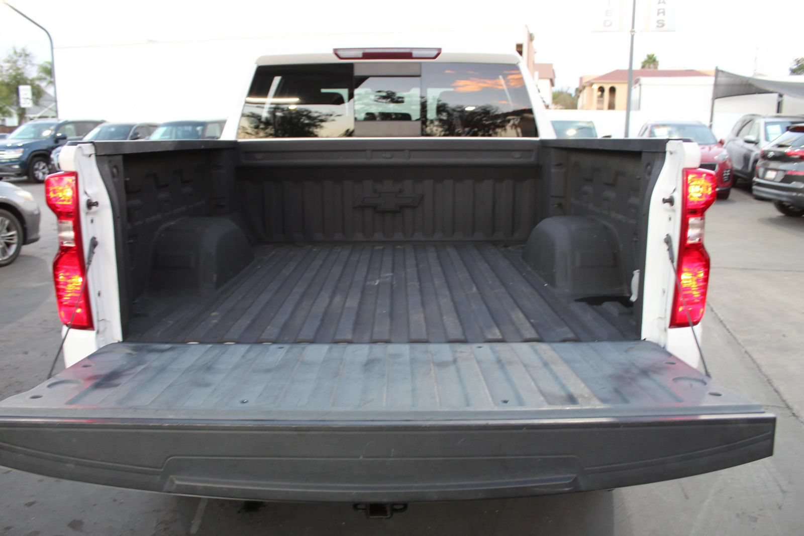 Used 2020 Chevrolet Silverado 1500 LT w/ All-Star Edition AWD/4WD image 29