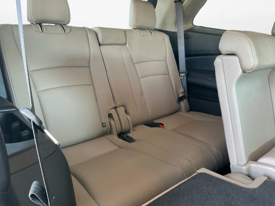 Used 2017 Honda Pilot EX-L image 16