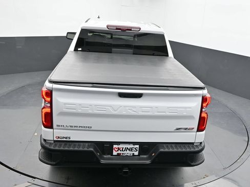 Used 2024 Chevrolet Silverado 1500 ZR2 w/ Technology Package AWD/4WD image 19