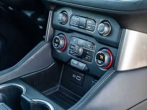 Used 2024 Chevrolet Tahoe LS w/ Driver Alert Package image 13