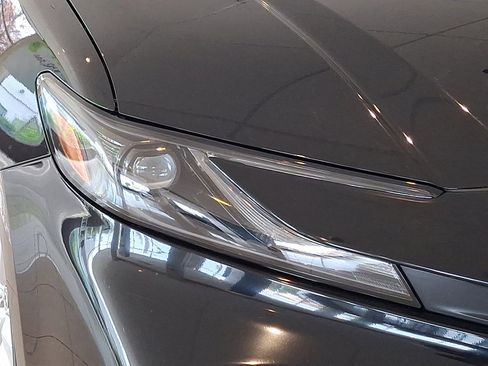 Certified 2025 Toyota Camry LE image 10