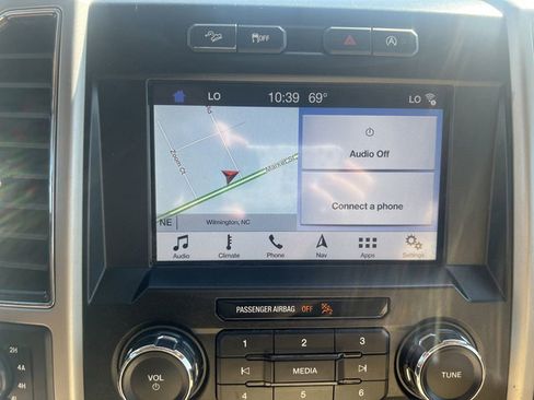 Used 2019 Ford F150 Lariat w/ FX4 Off-Road Package image 17