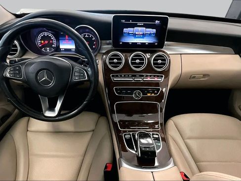 Used 2015 Mercedes-Benz C 300 4MATIC Sedan image 15