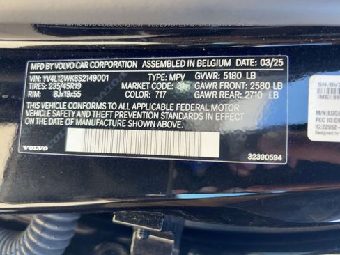 Certified 2025 Volvo V60 B5 Cross Country Plus image 20