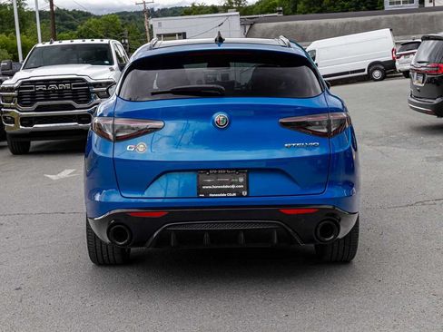 Used 2024 Alfa Romeo Stelvio Veloce AWD/4WD image 5