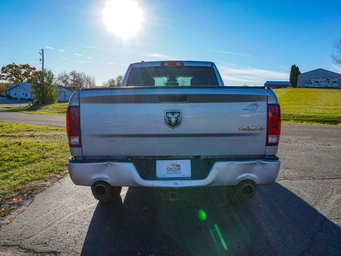 Used 2019 RAM 1500 Express w/ Express Value Package image 4
