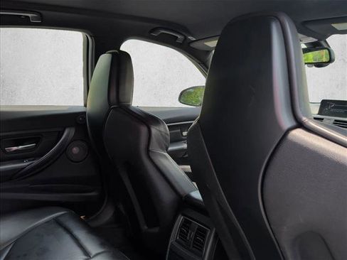 Used 2016 BMW M3 RWD image 19