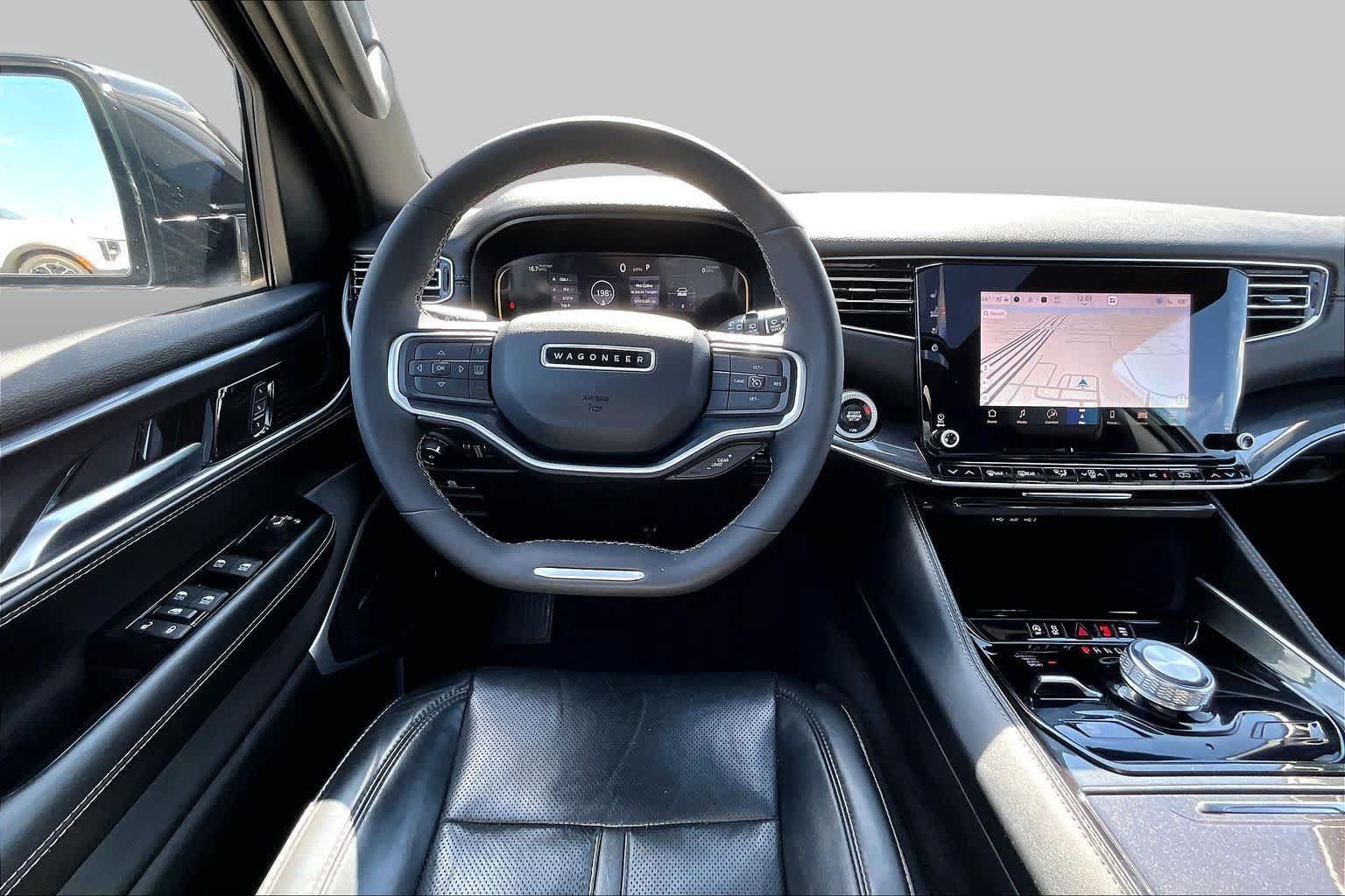 Used 2024 Jeep Wagoneer 4WD w/ Premium Group I image 6